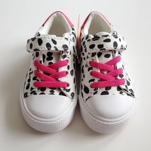 🆕️Toddler Gymboree Dalmatian Friends Shoes Size 5